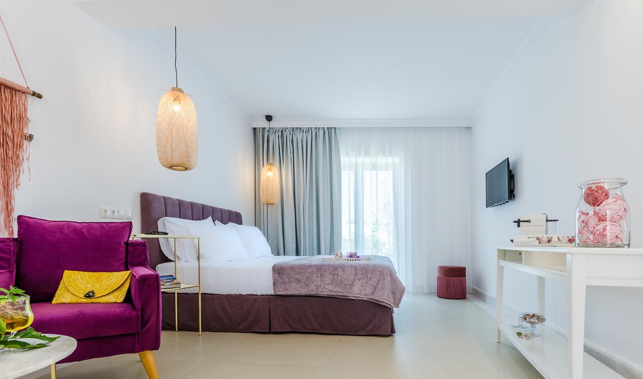 Malia Mare Hotel エクステリア 写真