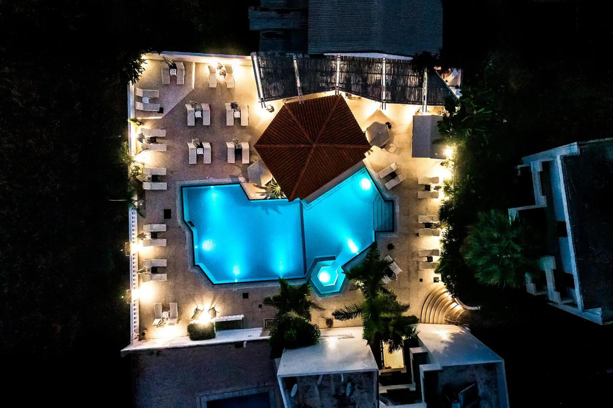 Malia Mare Hotel エクステリア 写真